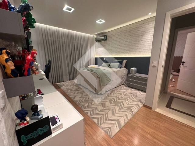 Casa para Venda em Santana de Parnaíba - 5