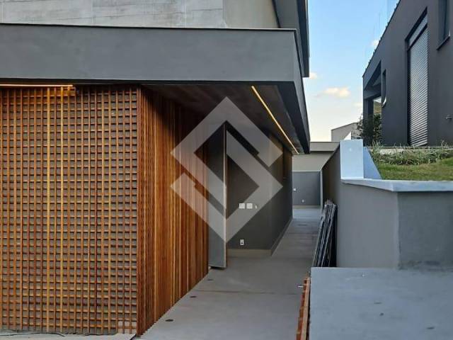 Casa para Venda em Santana de Parnaíba - 4