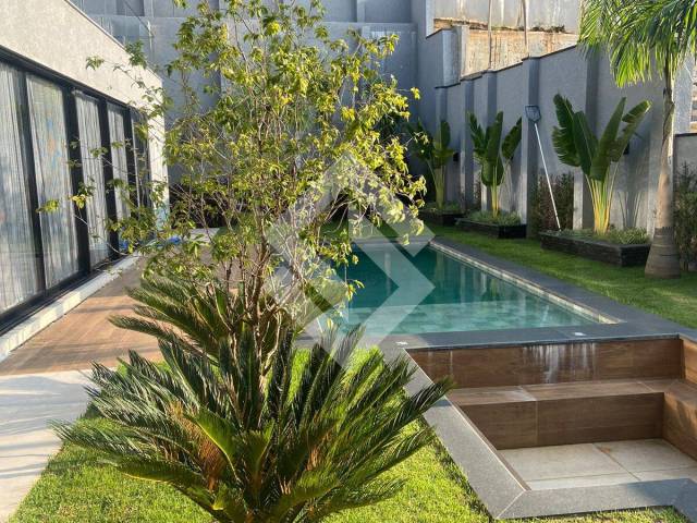 Casa para Venda em Santana de Parnaíba - 5