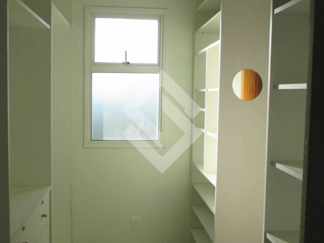 Apartamento para Venda em Santana de Parnaíba - 5