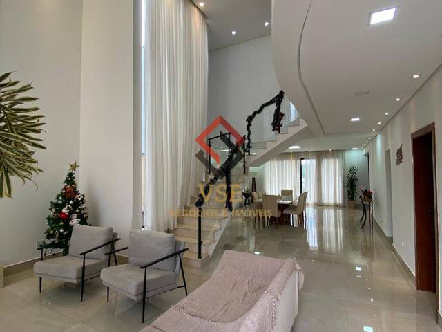 #68 - Casa para Venda em Santana de Parnaíba - SP - 1