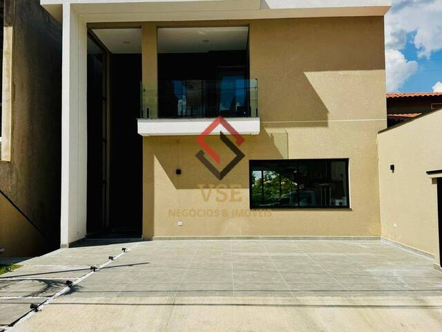 #83 - Casa para Venda em Cotia - SP - 1