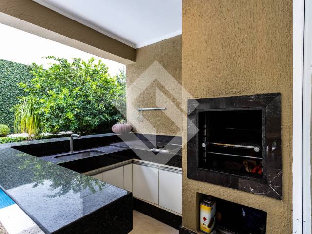 Casa para Venda em Santana de Parnaíba - 5