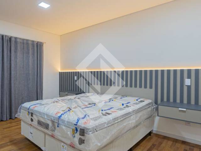 Casa para Venda em Santana de Parnaíba - 4