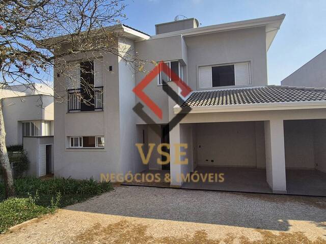 #381 - Casa para Venda em Santana de Parnaíba - SP