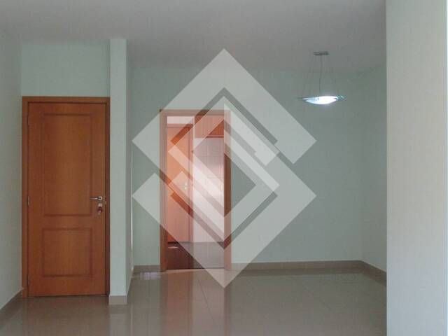 #388 - Apartamento para Venda em São Paulo - SP