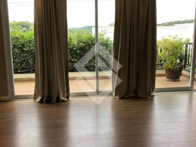 Casa para Venda em Santana de Parnaíba - 4