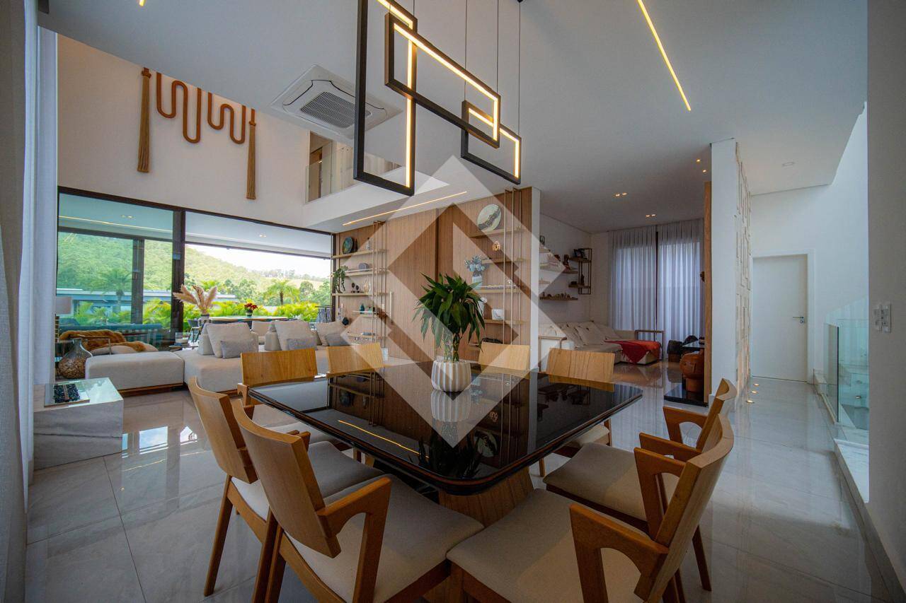 Casa, 4 quartos, 490 m² - Foto 2
