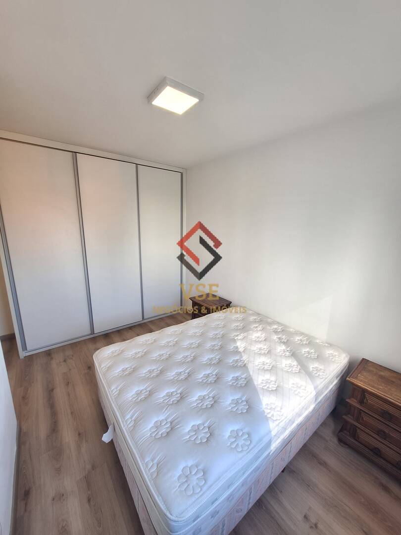 Apartamento para alugar com 2 quartos, 62m² - Foto 5