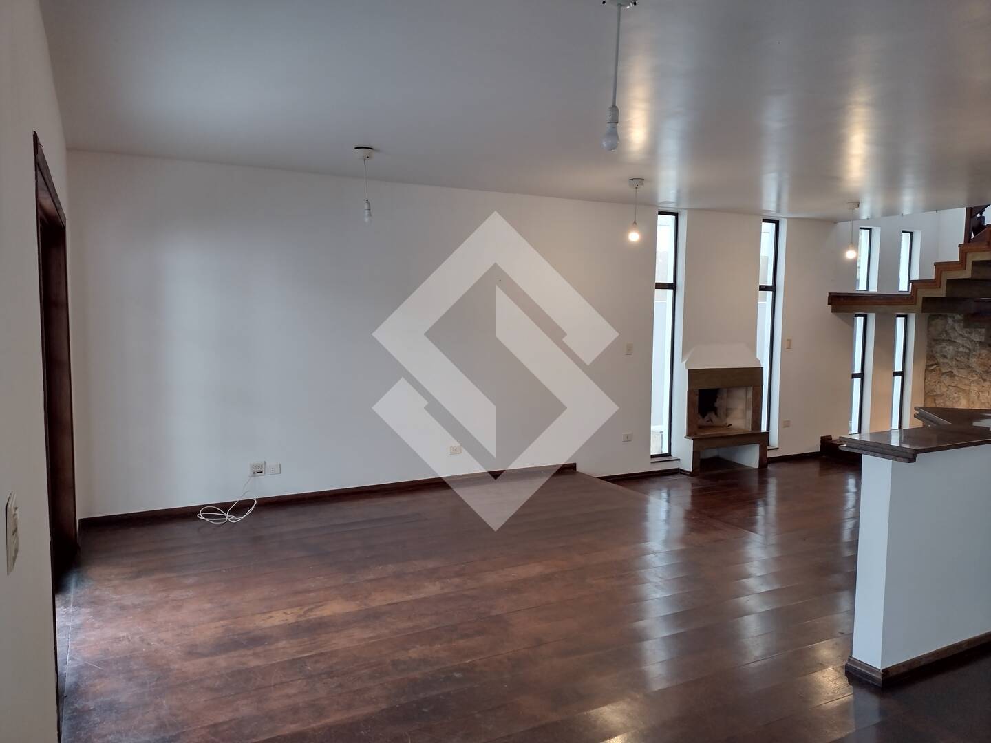 Casa, 2 quartos, 308 m² - Foto 3