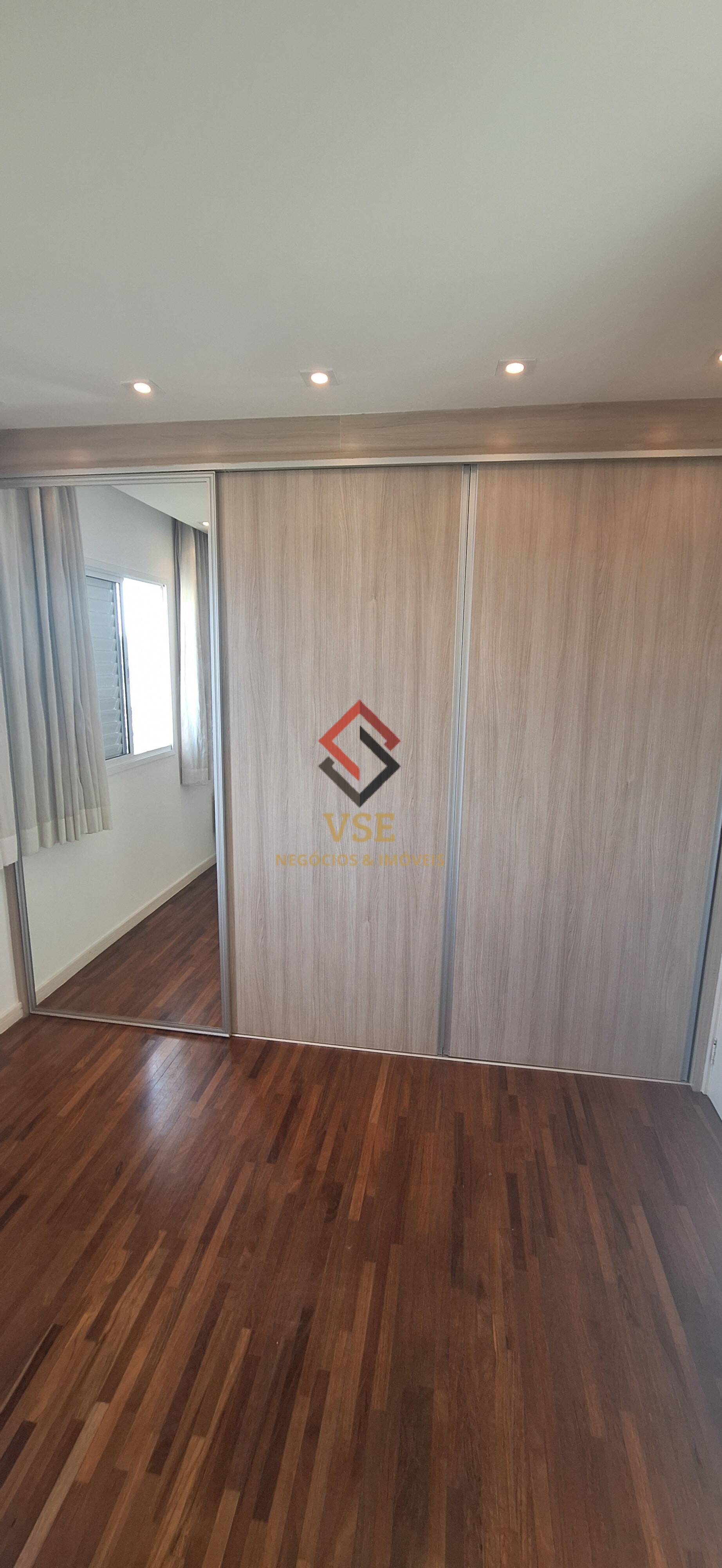 Apartamento para alugar com 2 quartos, 85m² - Foto 11