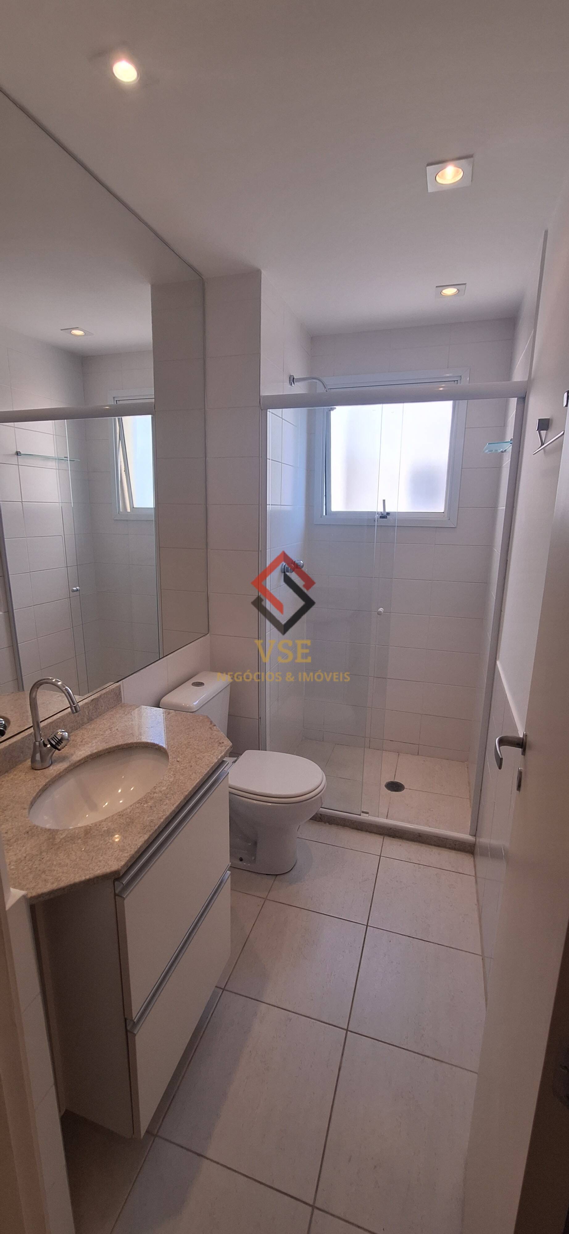 Apartamento para alugar com 2 quartos, 85m² - Foto 12