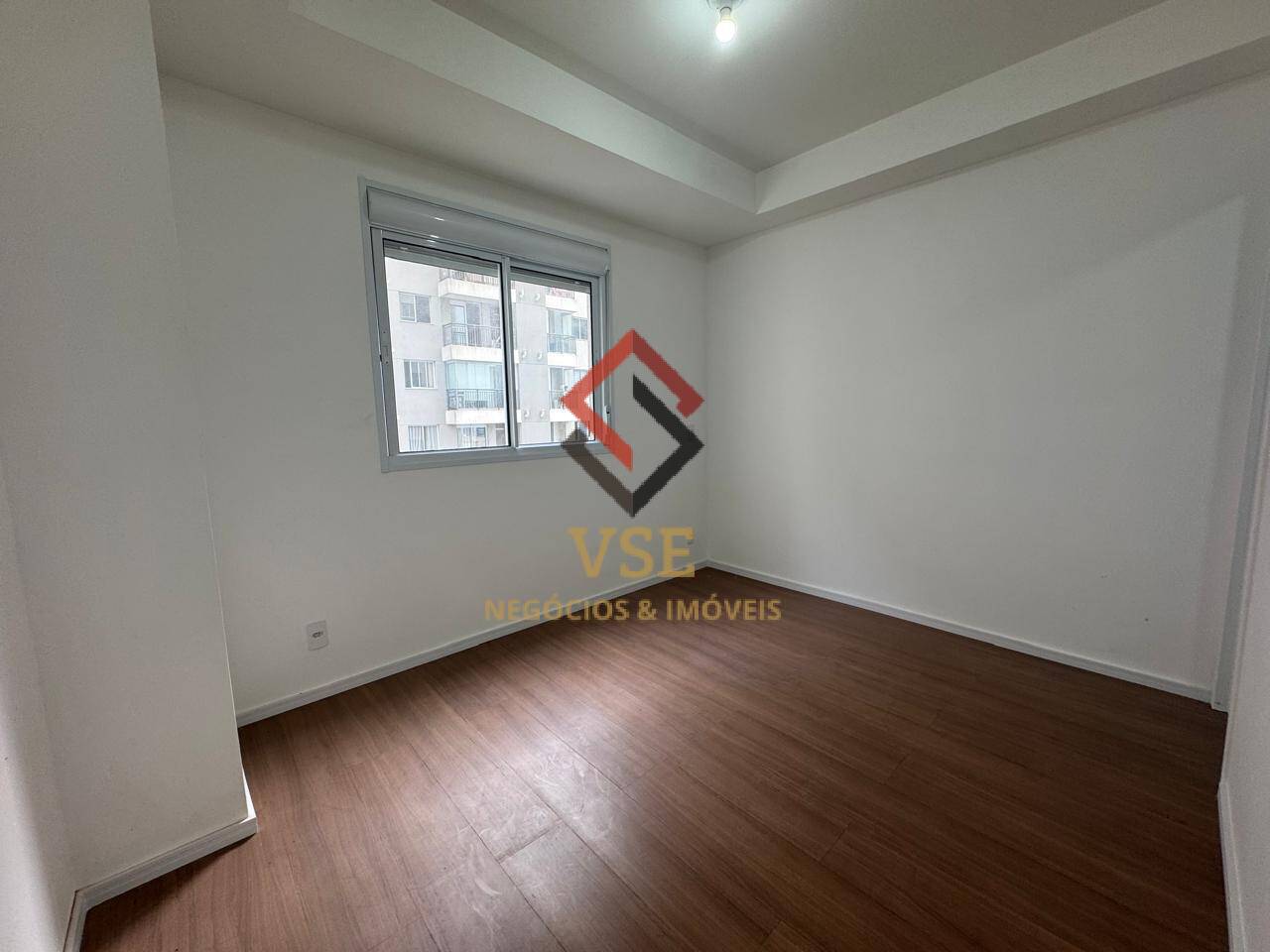Apartamento para alugar com 2 quartos, 68m² - Foto 9