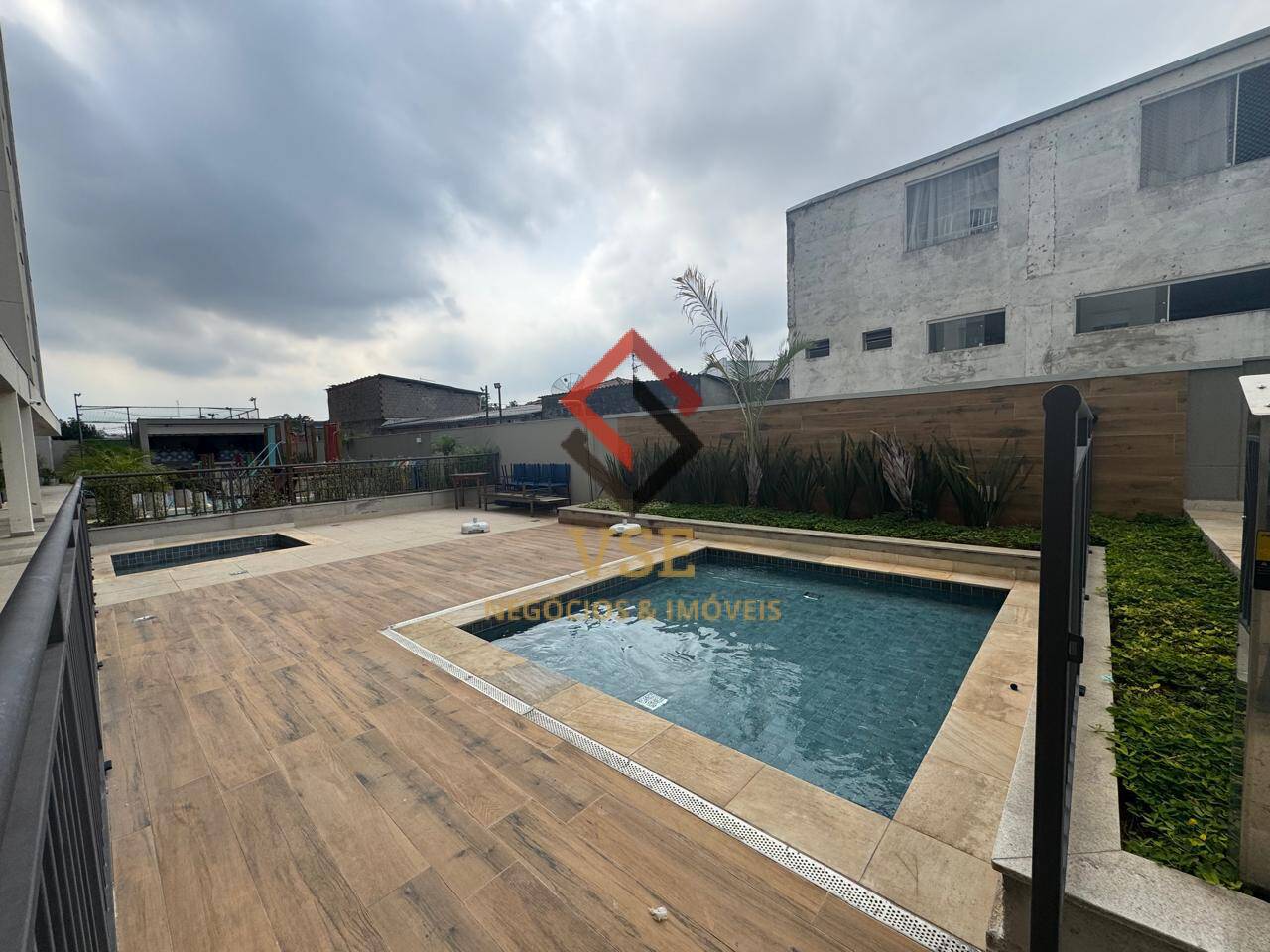 Apartamento para alugar com 2 quartos, 68m² - Foto 20