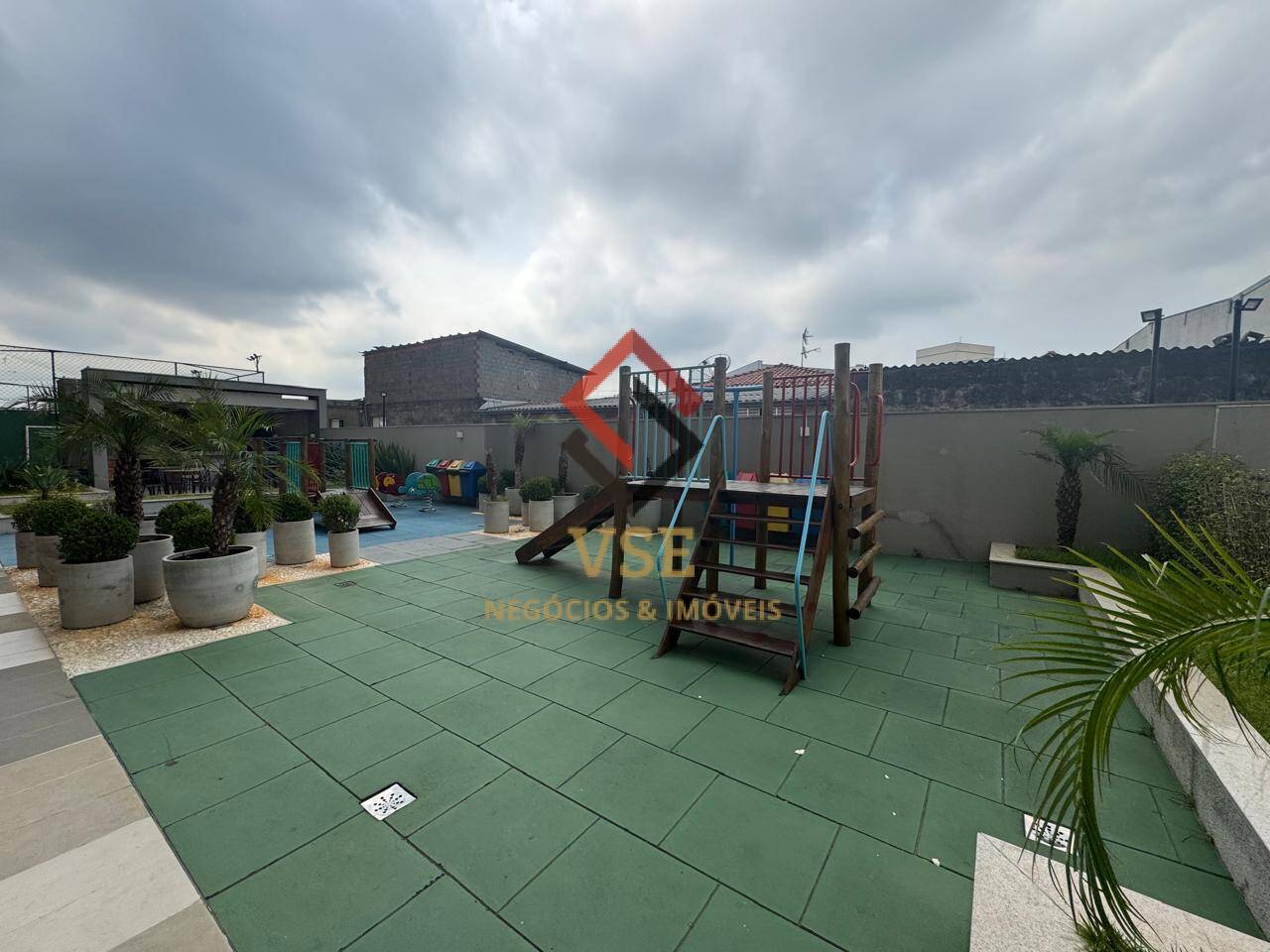 Apartamento para alugar com 2 quartos, 68m² - Foto 23