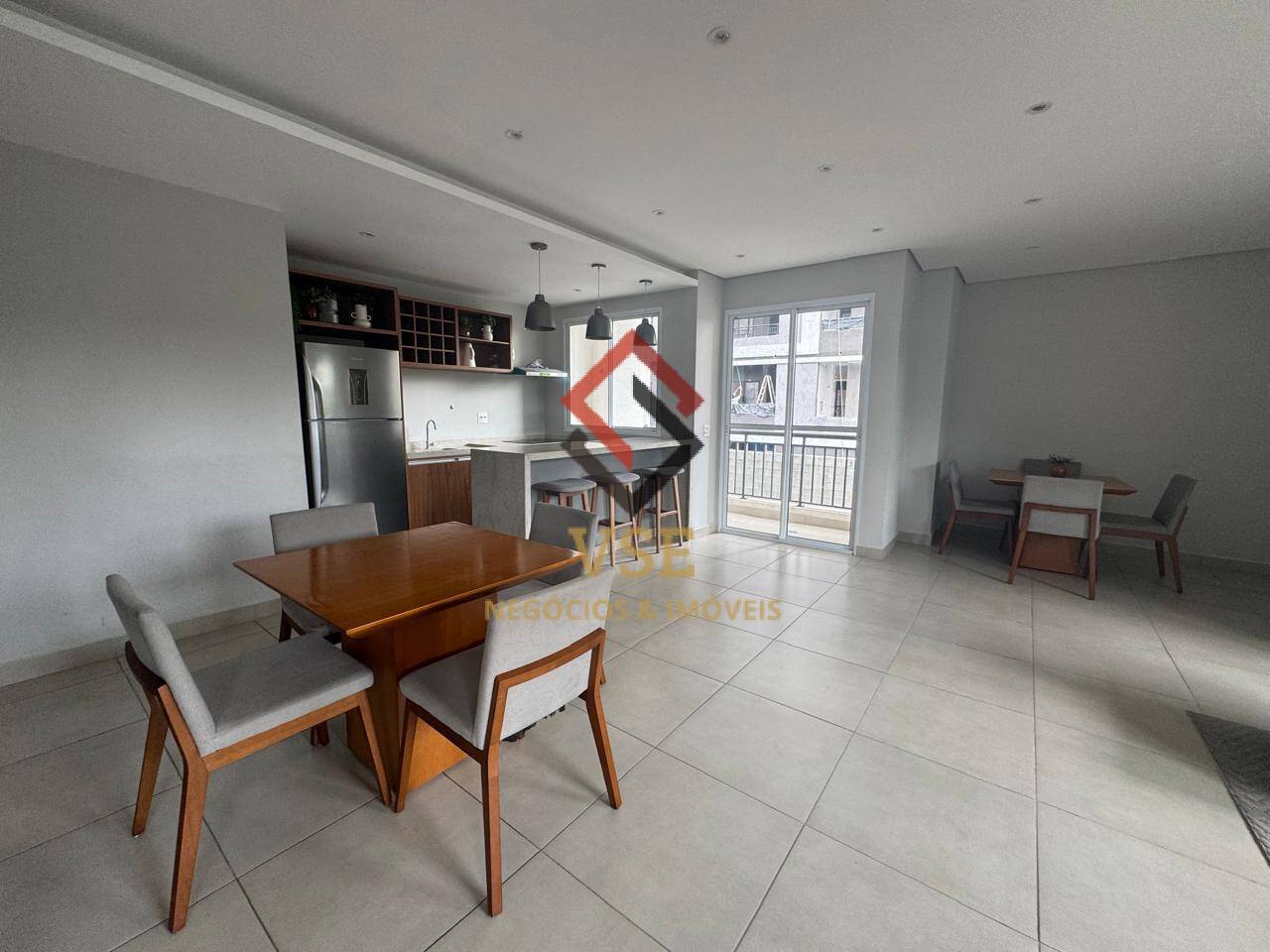 Apartamento para alugar com 2 quartos, 68m² - Foto 32