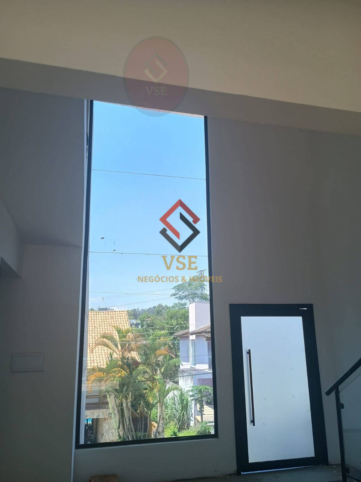 Casa à venda com 3 quartos, 178m² - Foto 4