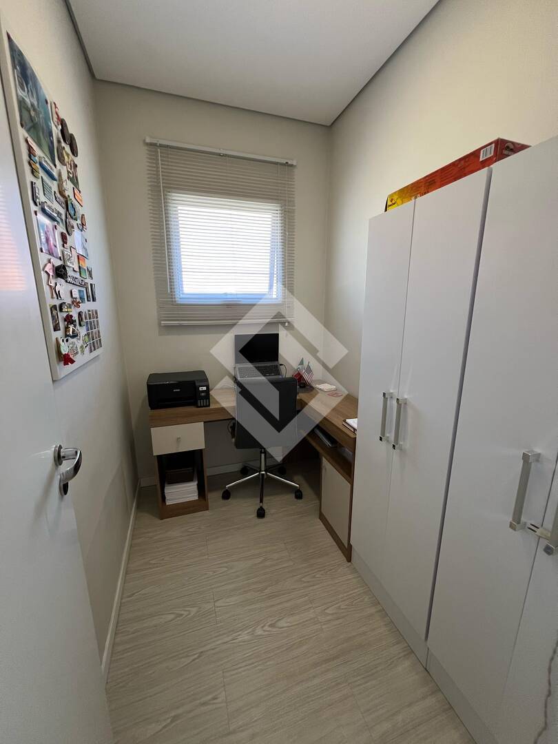 Casa, 3 quartos, 254 m² - Foto 2