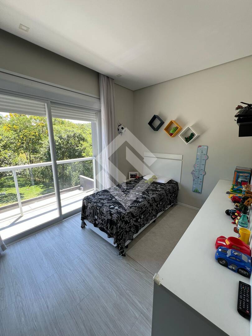 Casa, 3 quartos, 254 m² - Foto 24