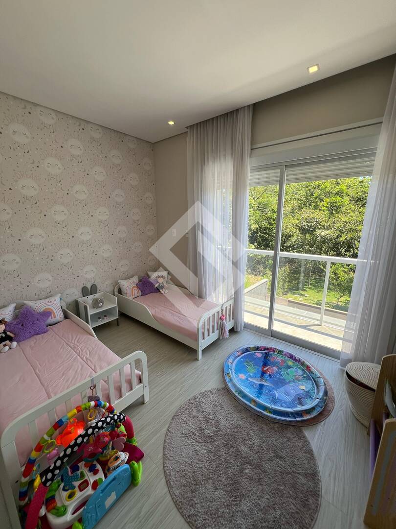 Casa, 3 quartos, 254 m² - Foto 30