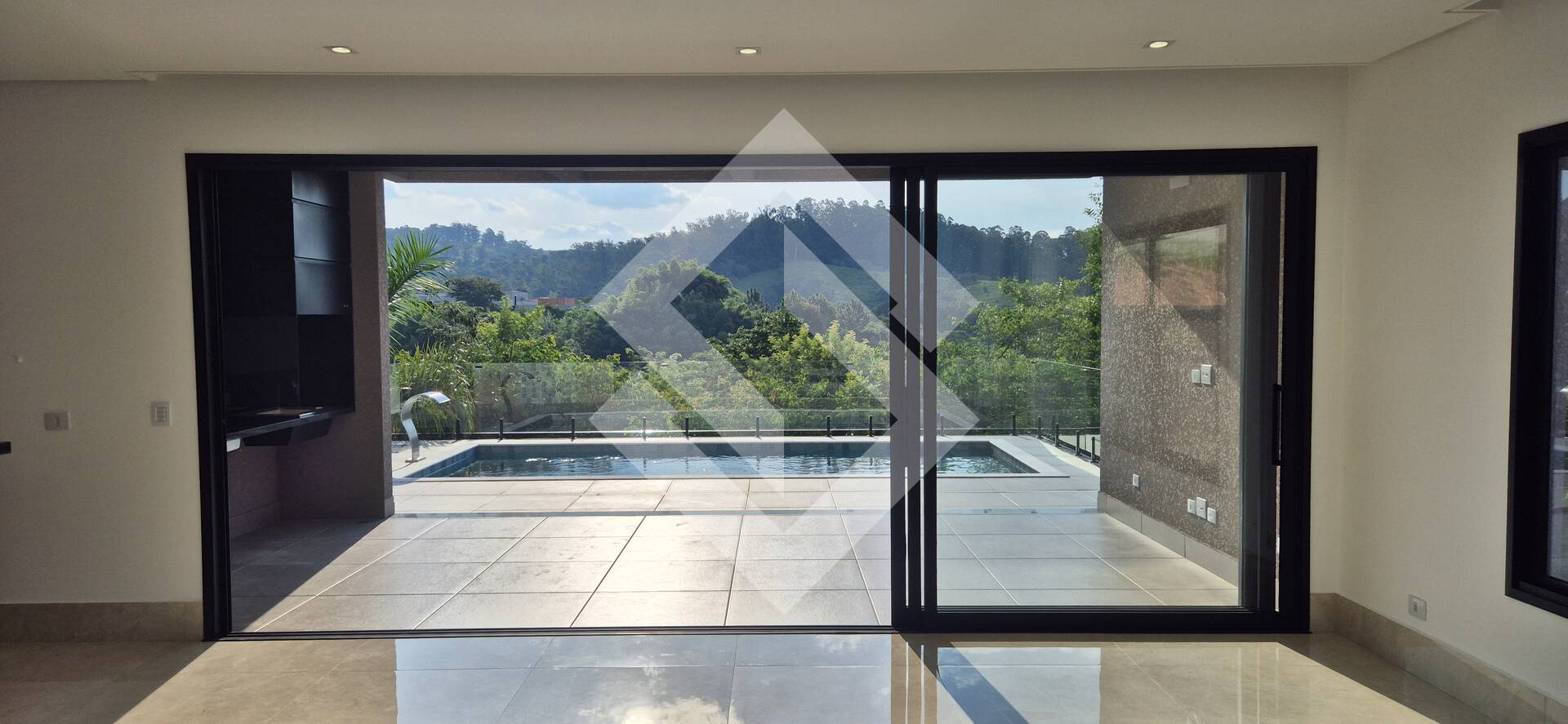 Casa, 4 quartos, 310 m² - Foto 8