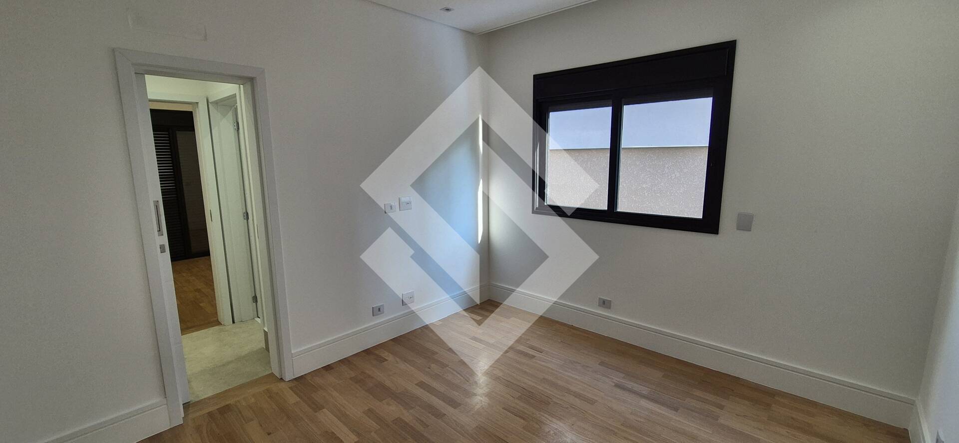 Casa, 4 quartos, 310 m² - Foto 32