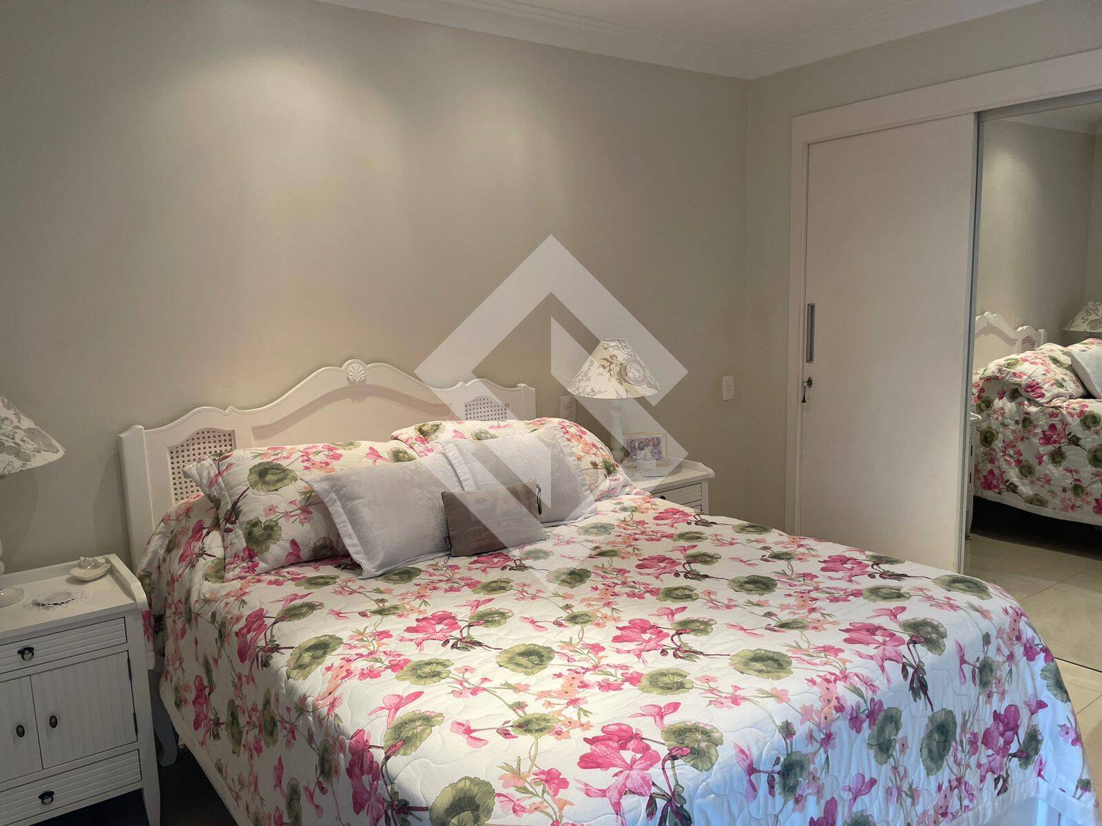 Apartamento, 3 quartos, 130 m² - Foto 10