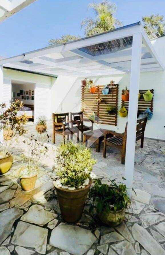 Casa, 5 quartos, 1437 m² - Foto 13