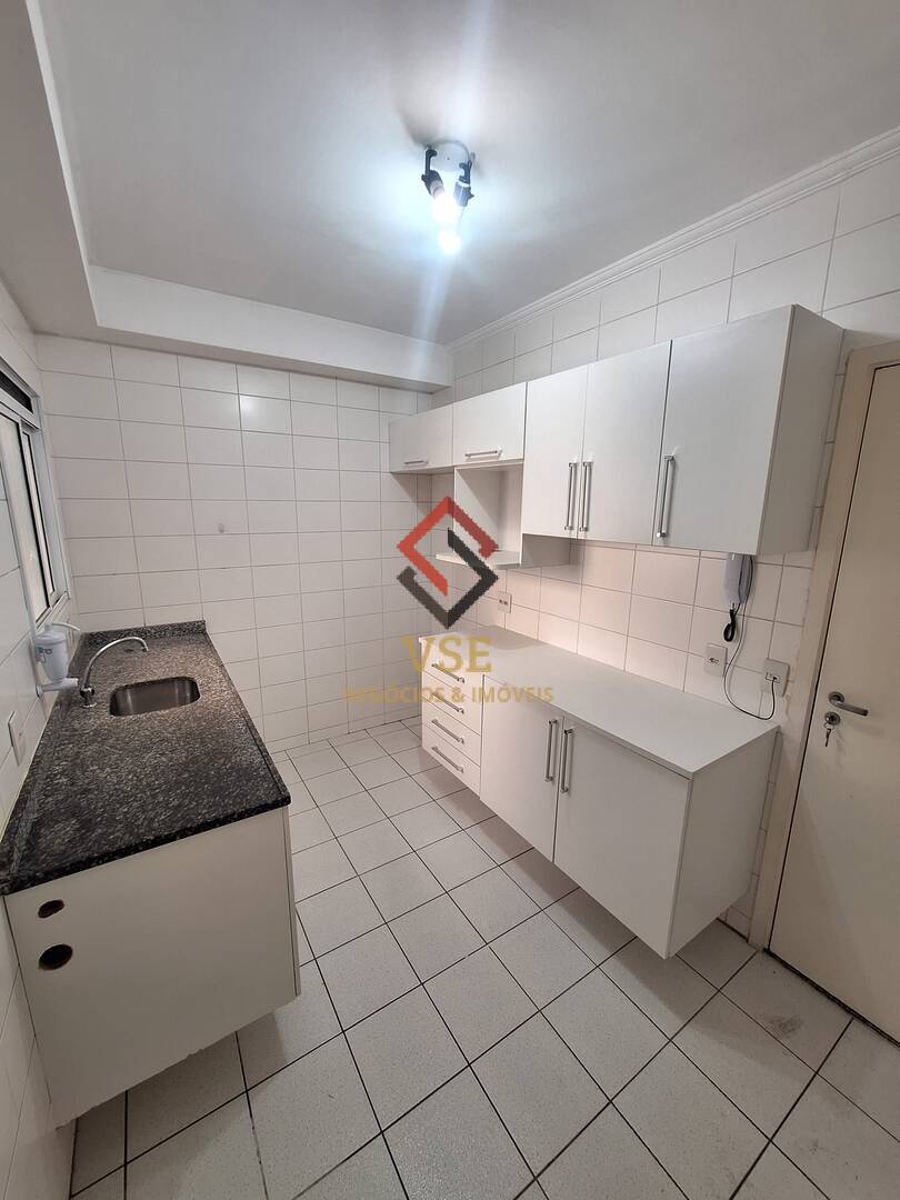Apartamento à venda com 3 quartos, 85m² - Foto 7