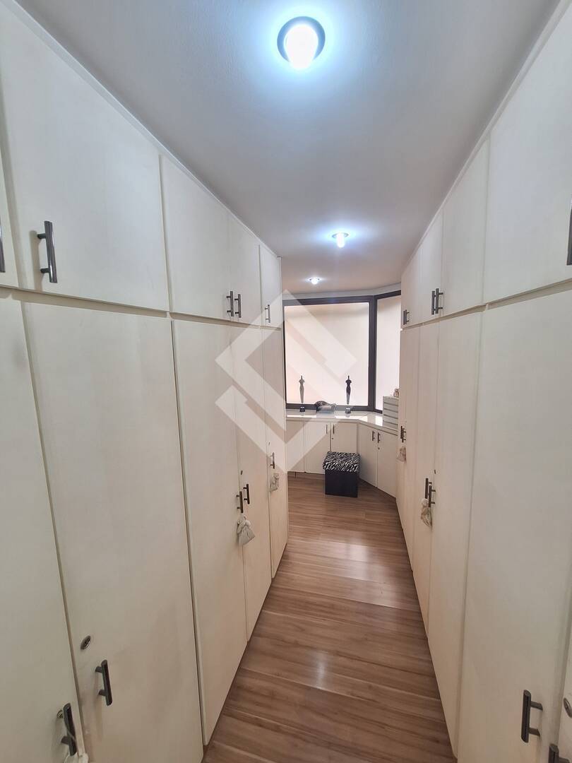 Apartamento, 3 quartos, 339 m² - Foto 4