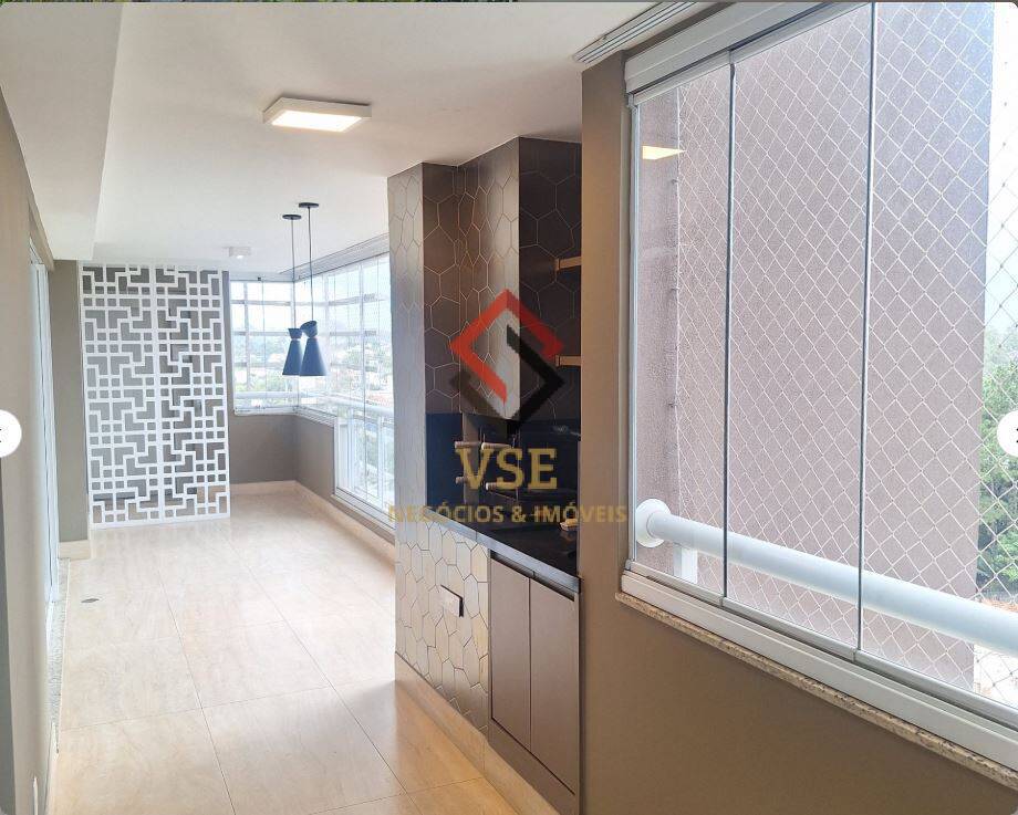 Apartamento para alugar com 3 quartos, 156m² - Foto 2