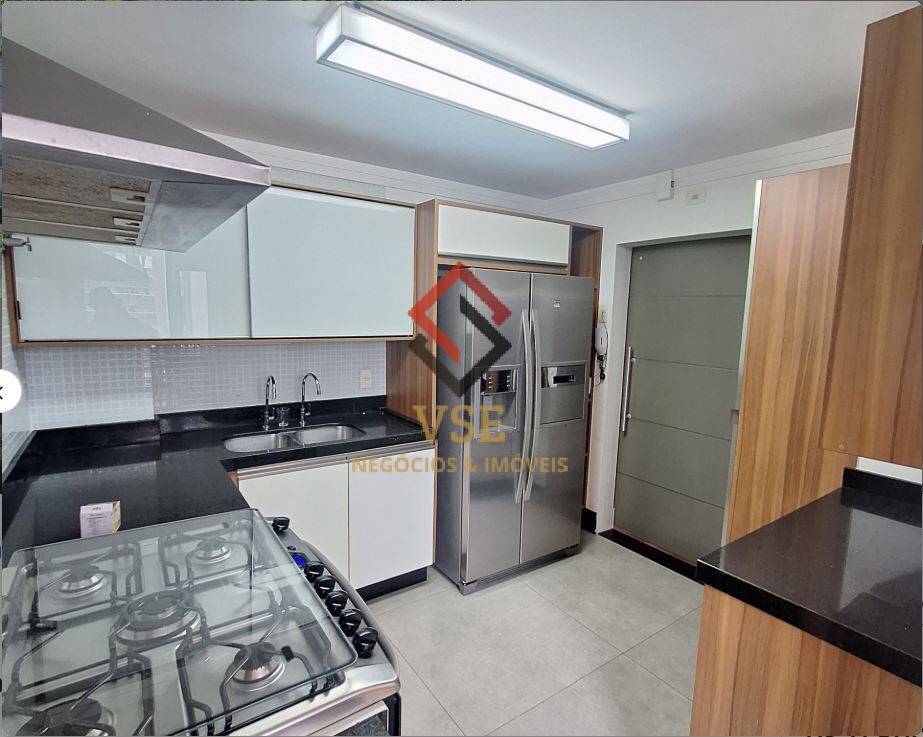 Apartamento para alugar com 3 quartos, 156m² - Foto 4