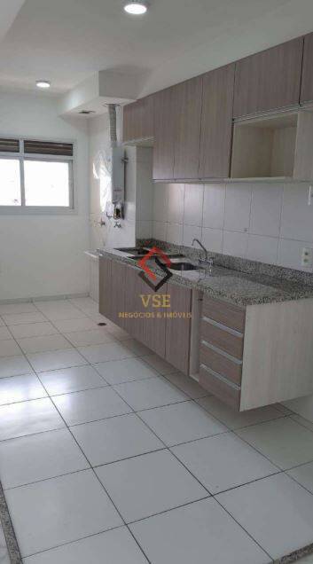Apartamento à venda e aluguel com 2 quartos, 76m² - Foto 8