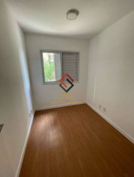 Apartamento à venda e aluguel com 3 quartos, 76m² - Foto 5