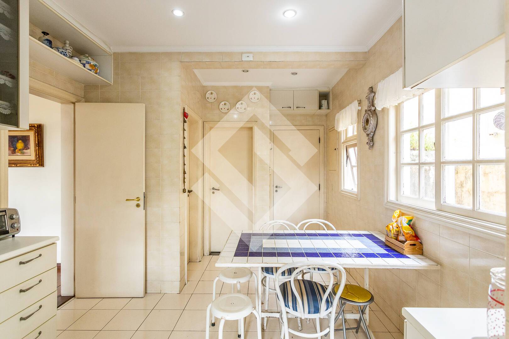 Casa, 5 quartos, 361 m² - Foto 1