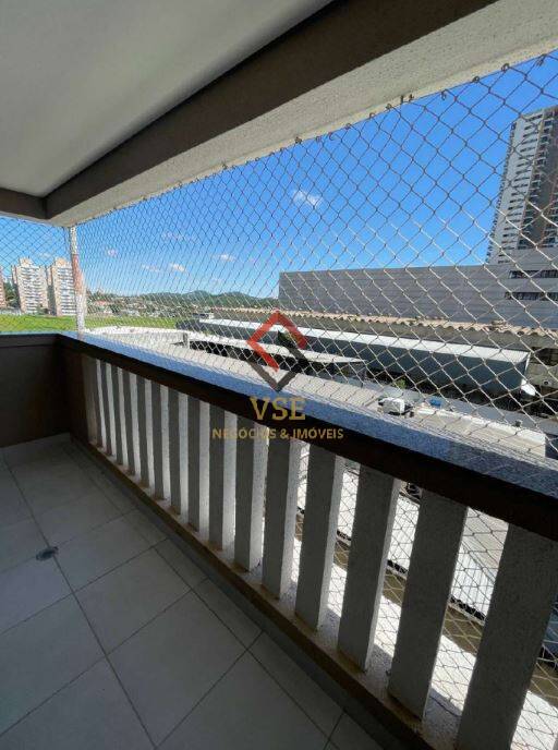Apartamento à venda e aluguel com 3 quartos, 109m² - Foto 6