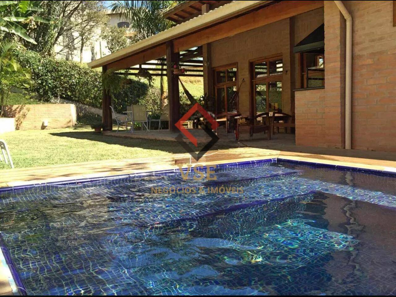 Casa à venda com 3 quartos, 600m² - Foto 14