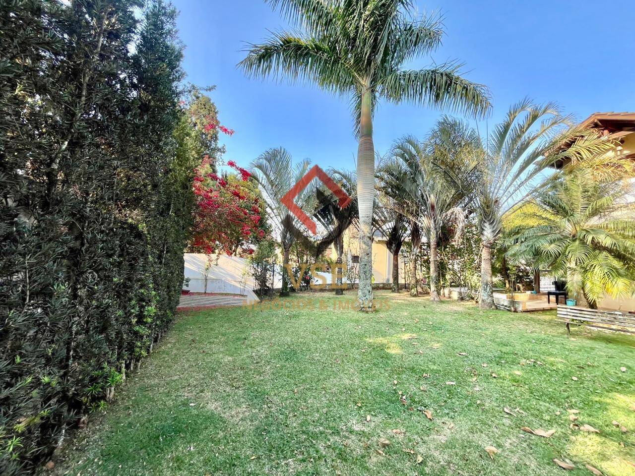 Casa, 4 quartos, 240 m² - Foto 3