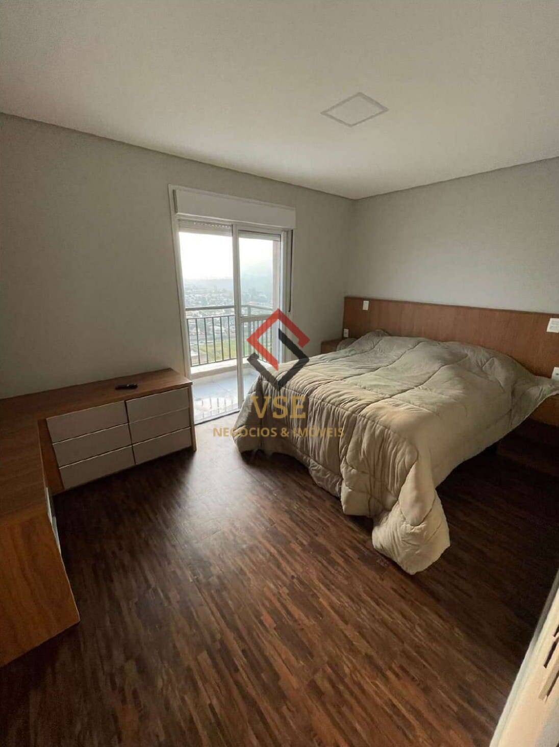 Apartamento à venda e aluguel com 3 quartos, 109m² - Foto 2