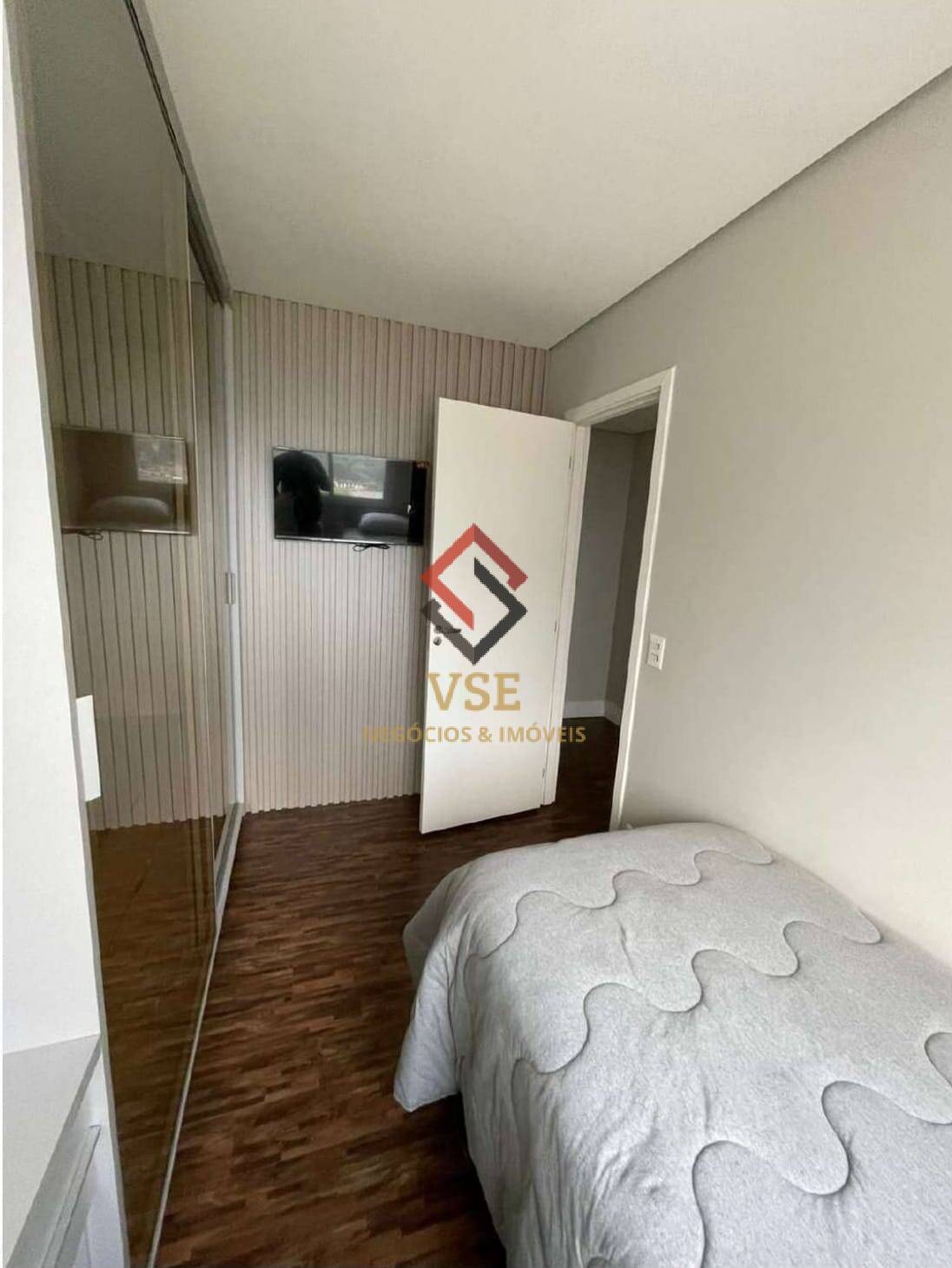 Apartamento à venda e aluguel com 3 quartos, 109m² - Foto 7