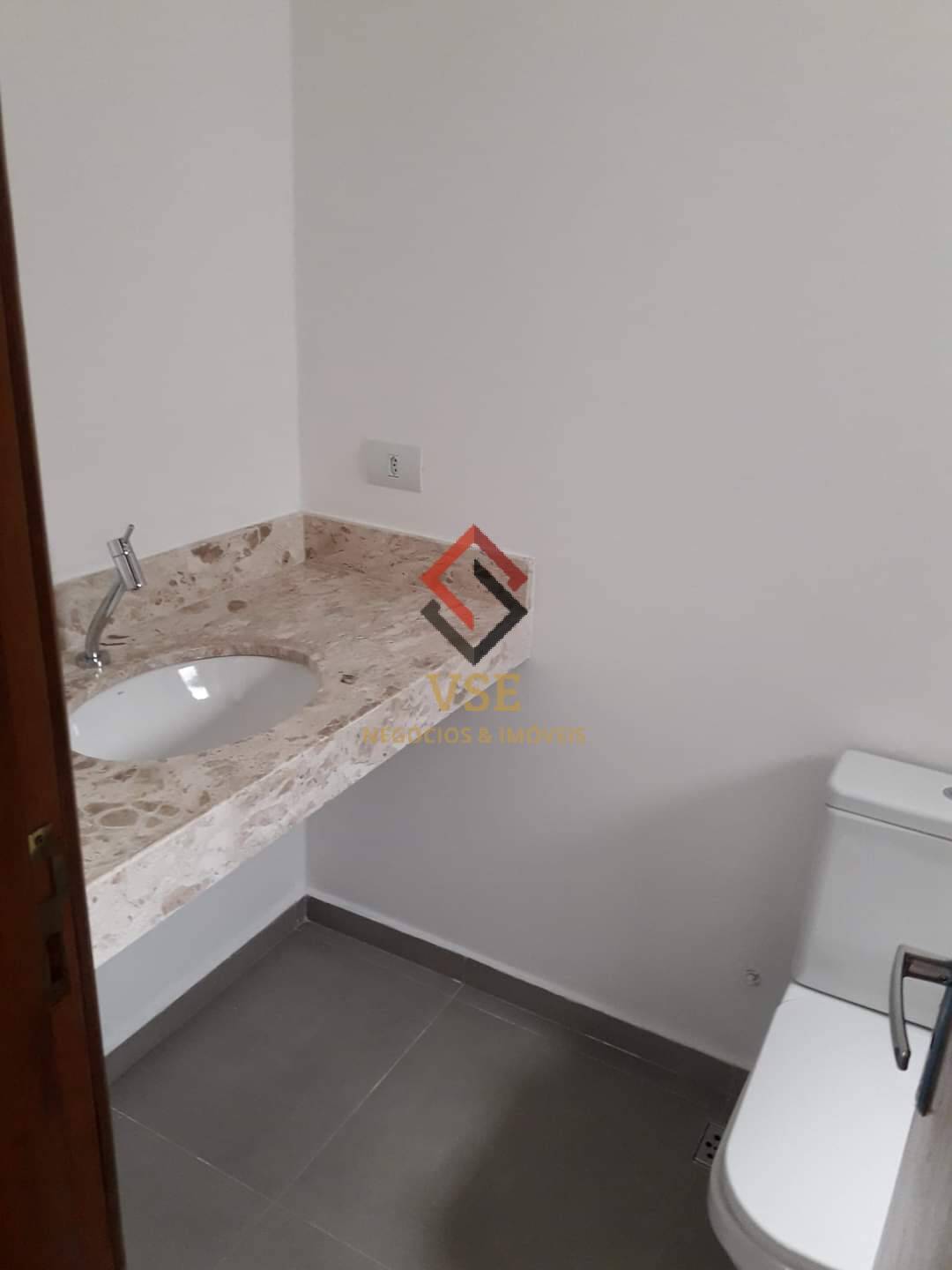 Casa para alugar com 3 quartos, 240m² - Foto 8