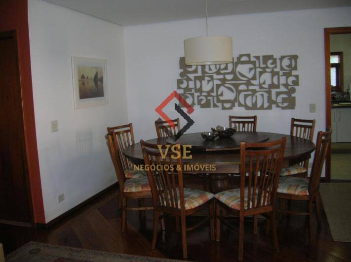 Casa à venda e aluguel com 4 quartos, 350m² - Foto 7