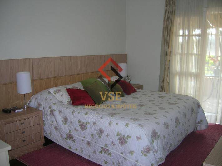 Casa à venda e aluguel com 4 quartos, 350m² - Foto 18