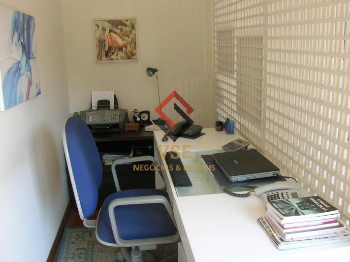 Casa à venda e aluguel com 4 quartos, 350m² - Foto 16