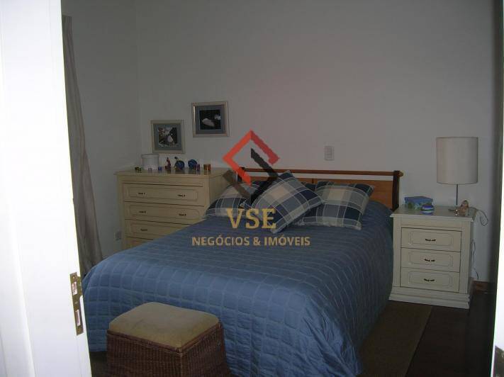 Casa à venda e aluguel com 4 quartos, 350m² - Foto 24