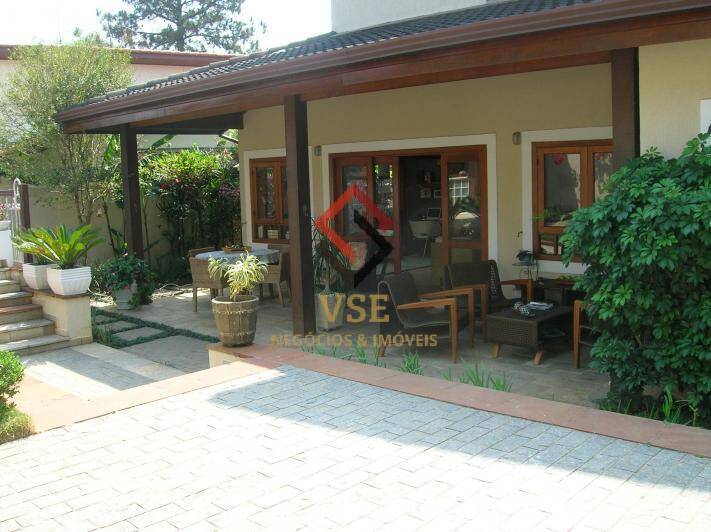 Casa à venda e aluguel com 4 quartos, 350m² - Foto 27