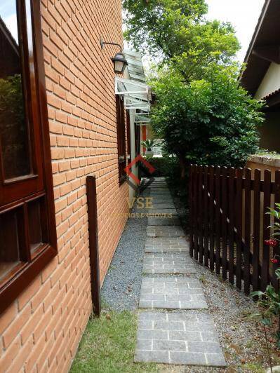 Casa à venda e aluguel com 4 quartos, 350m² - Foto 31