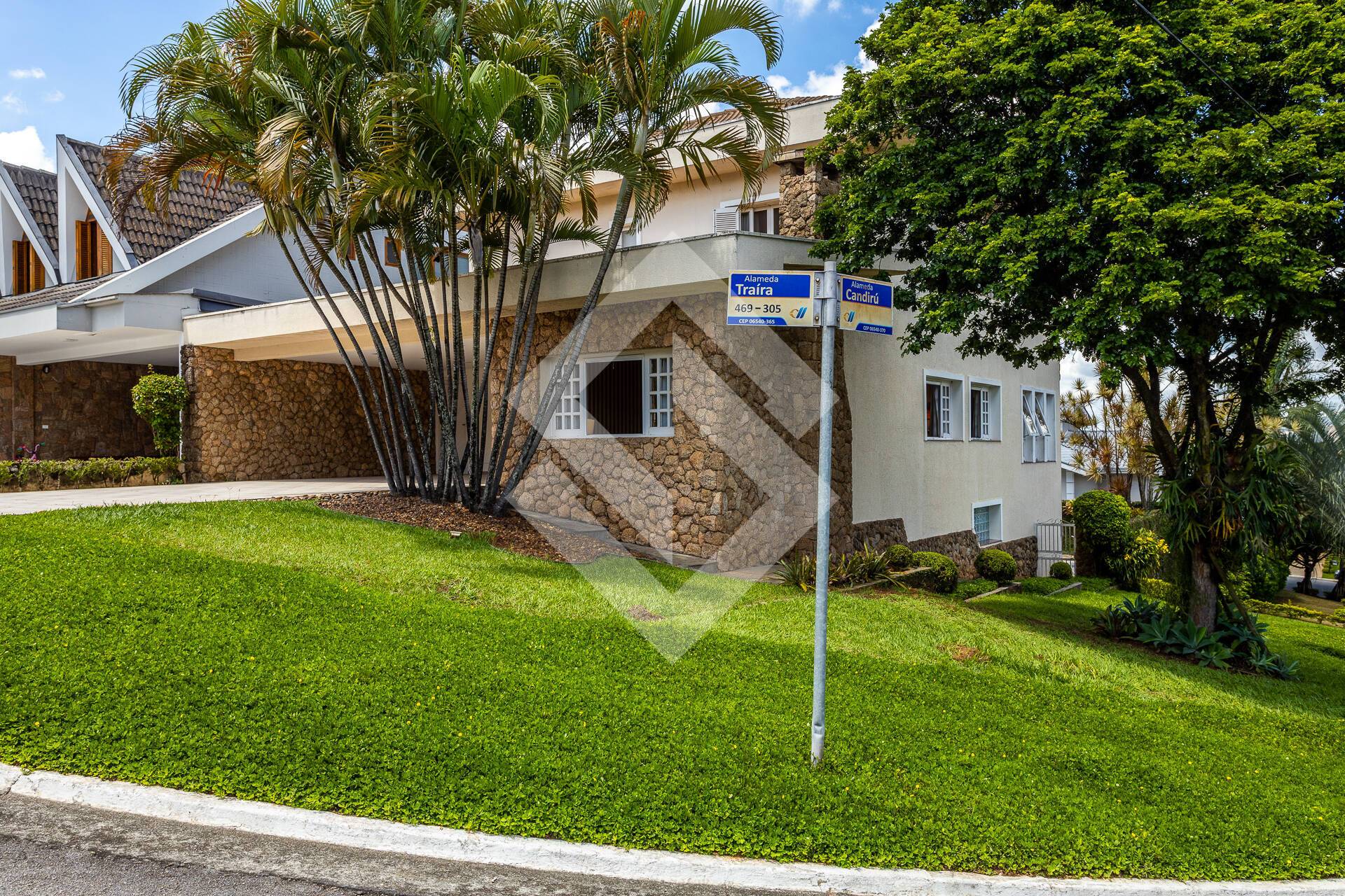 Casa, 4 quartos, 320 m² - Foto 2