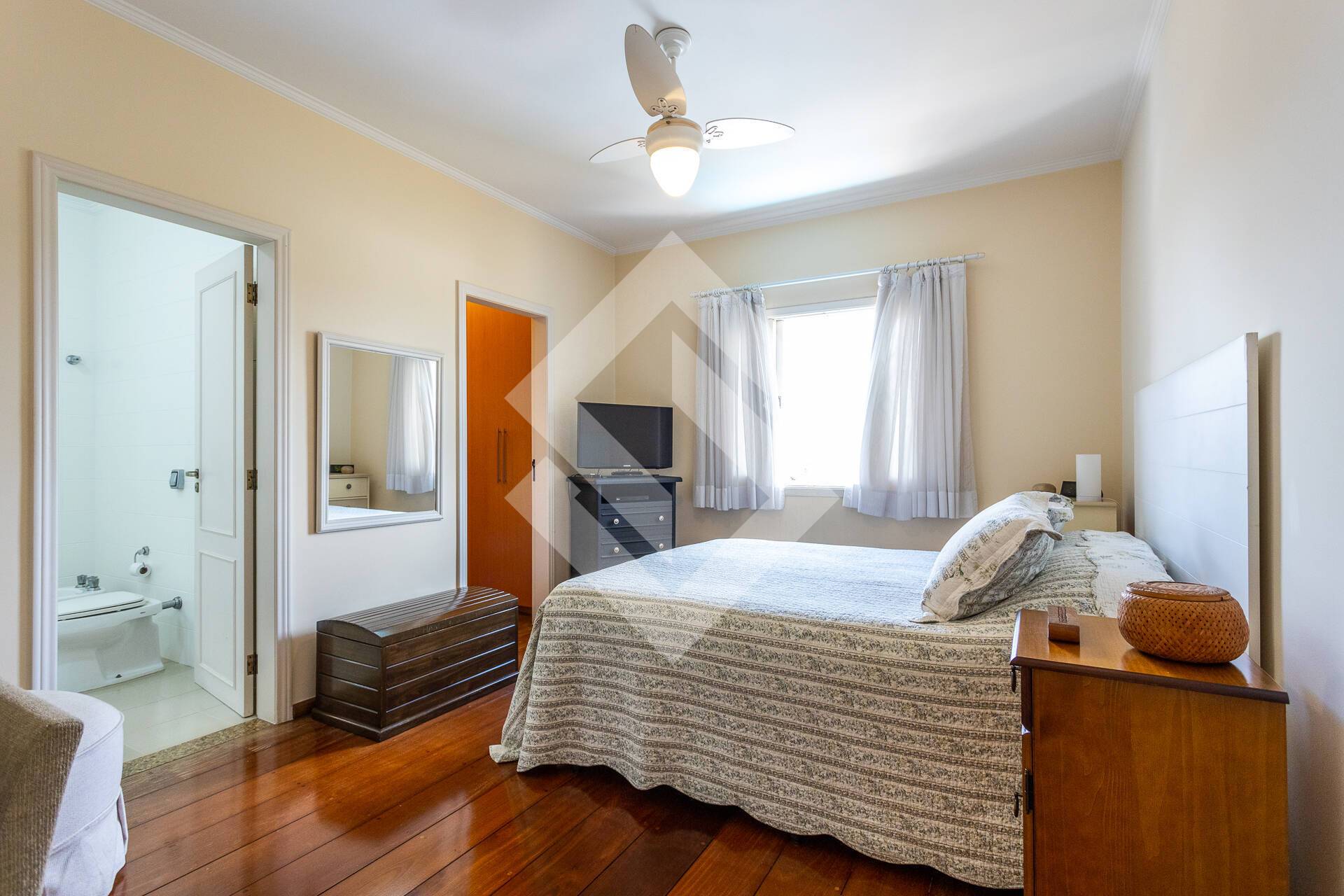 Casa, 4 quartos, 320 m² - Foto 53