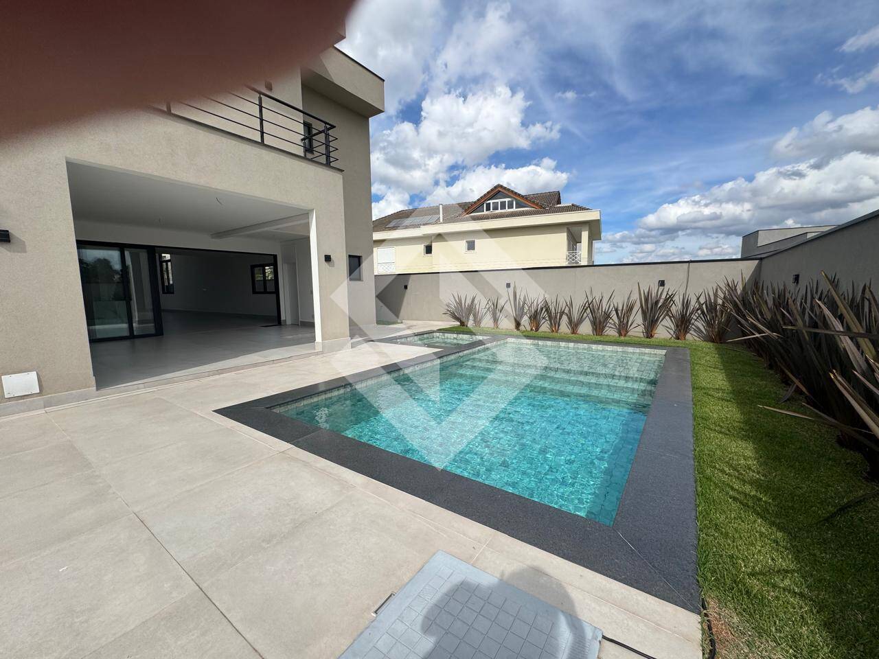 Casa, 5 quartos, 435 m² - Foto 2